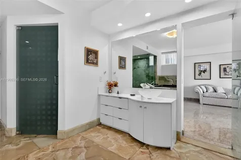 17555 Collins Avenue Sunny Isles Beach FL 33160