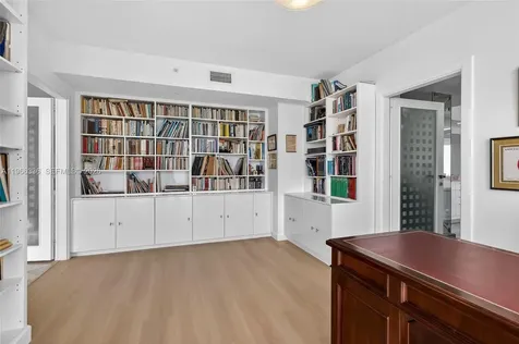 17555 Collins Avenue Sunny Isles Beach FL 33160