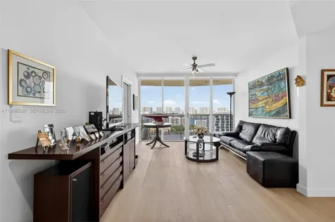 17555 Collins Avenue Sunny Isles Beach FL 33160