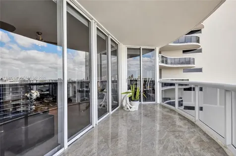 17555 Collins Avenue Sunny Isles Beach FL 33160