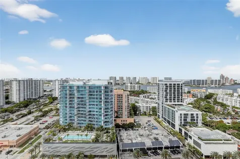17555 Collins Avenue Sunny Isles Beach FL 33160
