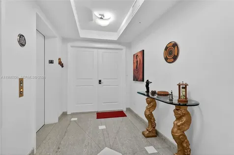 17555 Collins Avenue Sunny Isles Beach FL 33160