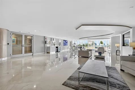 17555 Collins Avenue Sunny Isles Beach FL 33160