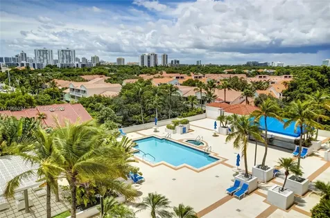 3600 Yacht Club Drive Aventura FL 33180