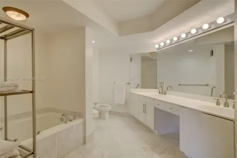 3600 Yacht Club Drive Aventura FL 33180