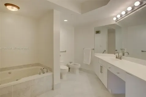 3600 Yacht Club Drive Aventura FL 33180