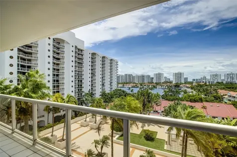 3600 Yacht Club Drive Aventura FL 33180