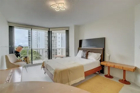 3600 Yacht Club Drive Aventura FL 33180