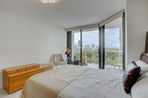3600 Yacht Club Drive Aventura FL 33180