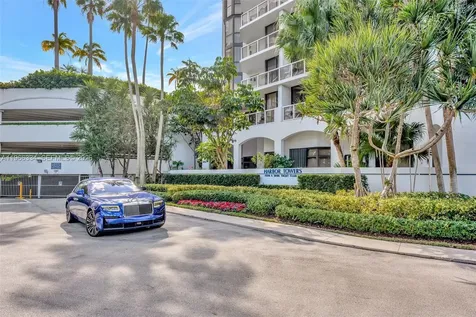 3600 Yacht Club Drive Aventura FL 33180