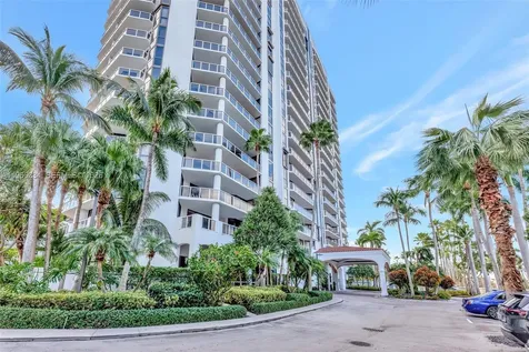 3600 Yacht Club Drive Aventura FL 33180