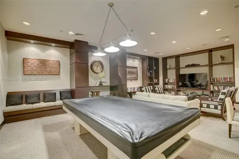 3600 Yacht Club Drive Aventura FL 33180