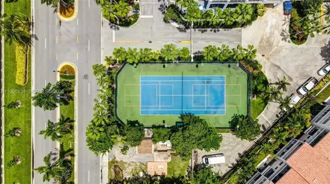 3600 Yacht Club Drive Aventura FL 33180