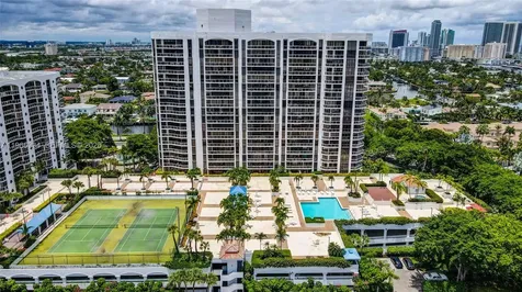3600 Yacht Club Drive Aventura FL 33180
