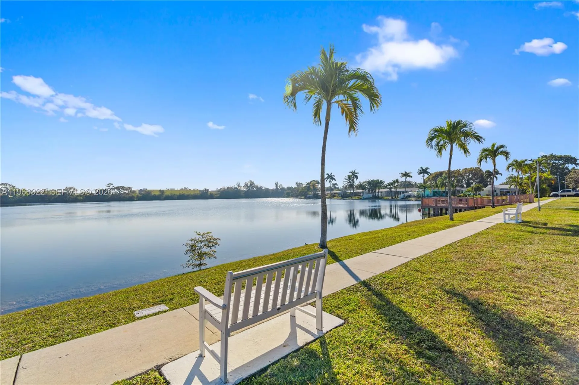 2223 Park Lane Hollywood FL 33021
