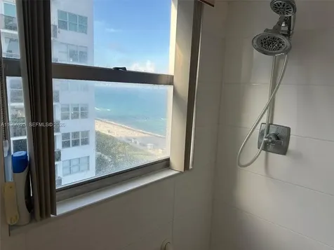 6039 Collins Avenue Miami Beach FL 33140