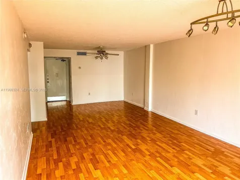 3860 NE 170th Street North Miami Beach FL 33160