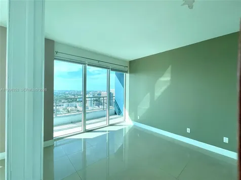 60 SW 13th Street Miami FL 33130