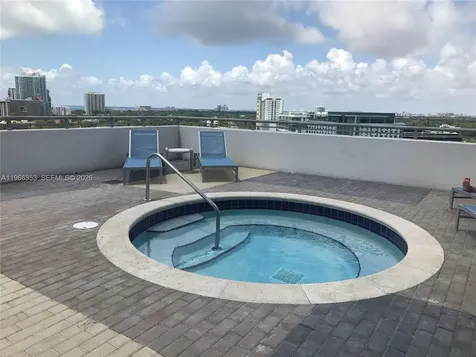 60 SW 13th Street Miami FL 33130