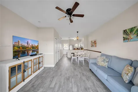 5101 Sunset Village Drive Duck FL 33050