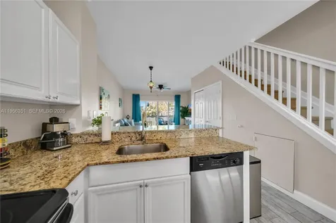 5101 Sunset Village Drive Duck FL 33050