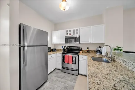 5101 Sunset Village Drive Duck FL 33050