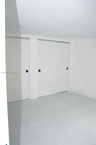 10433 SW 118th Court Miami FL 33186