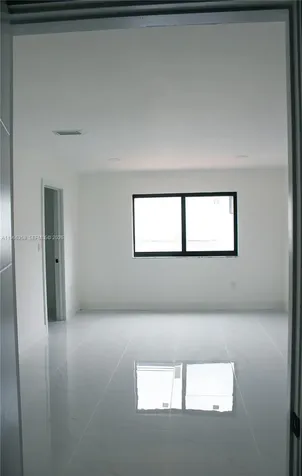 10433 SW 118th Court Miami FL 33186