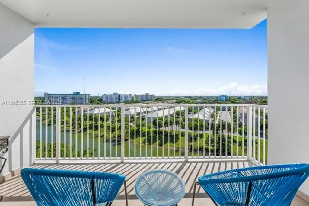 3850 Washington Street Hollywood FL 33021