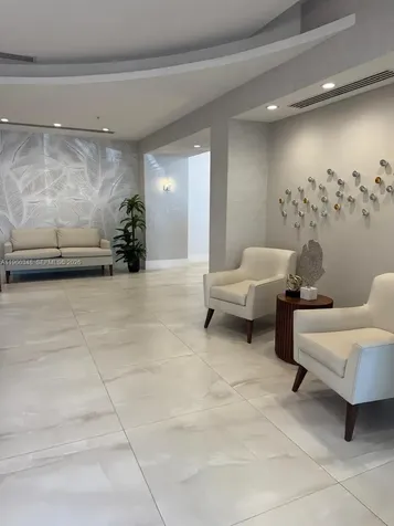 3001 S Ocean Drive Hollywood FL 33019