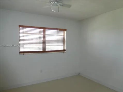 2810 NE 201st Terrace Aventura FL 33180