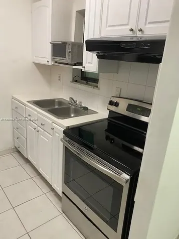1530 SW 2nd Street Miami FL 33125