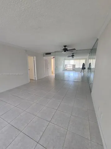 851 NE 14th Avenue Hallandale Beach FL 33009