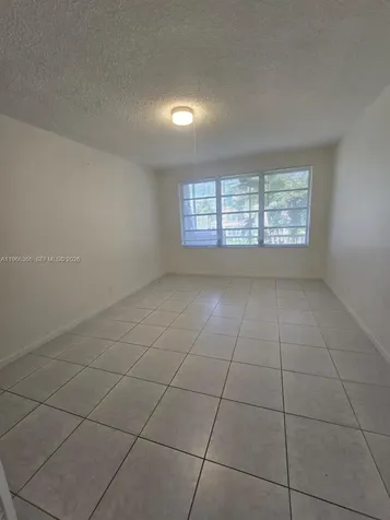 851 NE 14th Avenue Hallandale Beach FL 33009