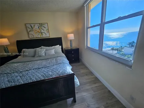 2501 S Ocean Drive Hollywood FL 33019