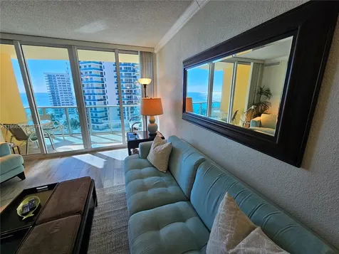 2501 S Ocean Drive Hollywood FL 33019