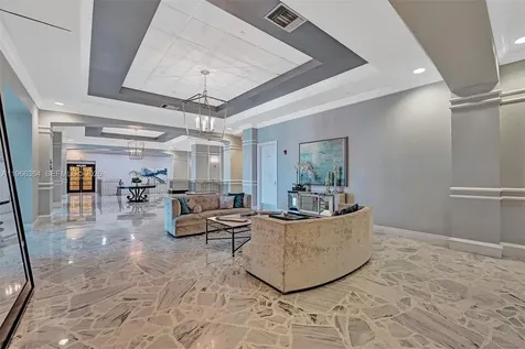 2501 S Ocean Drive Hollywood FL 33019