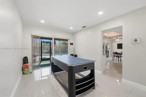 11420 NW 32nd Place Sunrise FL 33323