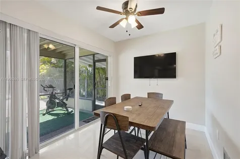 11420 NW 32nd Place Sunrise FL 33323