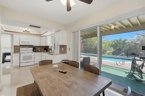 11420 NW 32nd Place Sunrise FL 33323