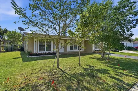 11420 NW 32nd Place Sunrise FL 33323