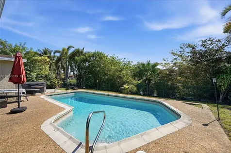 11420 NW 32nd Place Sunrise FL 33323
