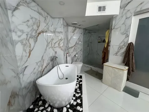 19195 Mystic Pointe Drive Aventura FL 33180