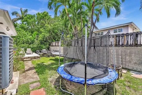 9524 Byron Avenue Surfside FL 33154