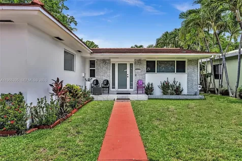 9524 Byron Avenue Surfside FL 33154