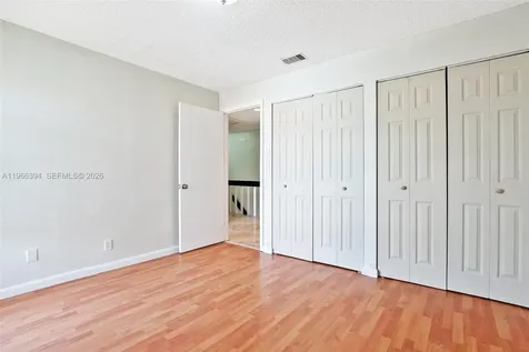 833 NW 82nd Avenue Plantation FL 33324