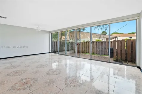 833 NW 82nd Avenue Plantation FL 33324
