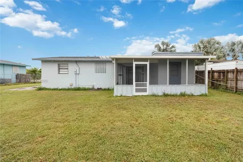 14952 SW 297th Terrace Homestead FL 33033