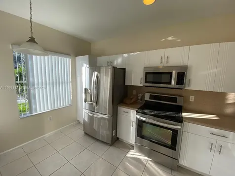 2779 SW 82nd Avenue Miramar FL 33025