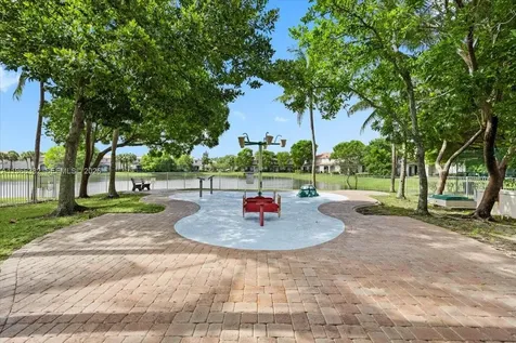 2779 SW 82nd Avenue Miramar FL 33025